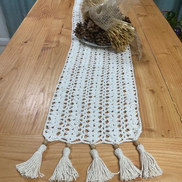 table runner - Picture 2 of 2